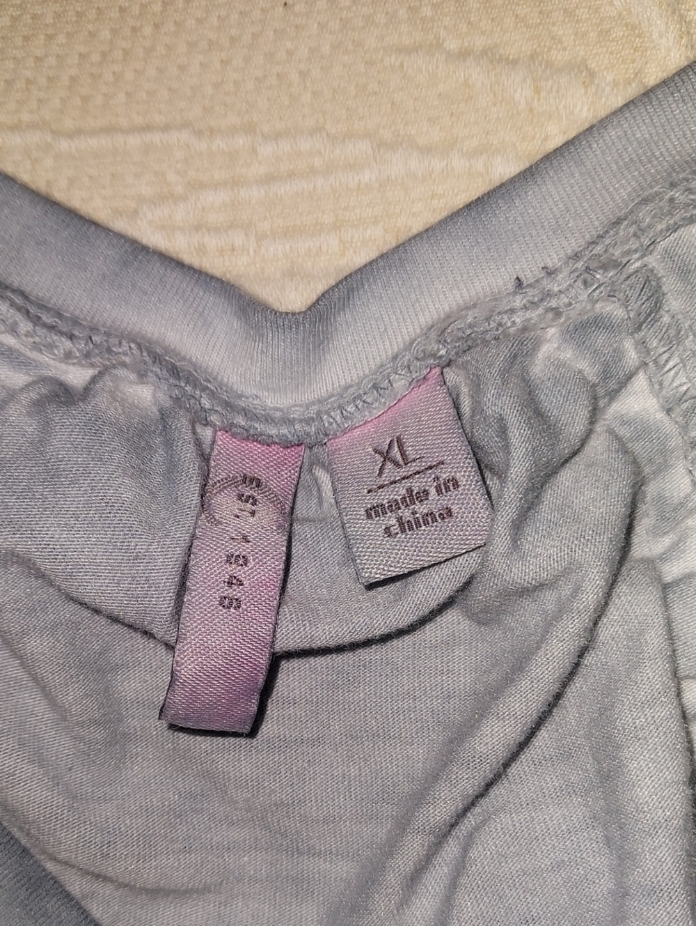 EST. 1946 Blouse - Picture 6 of 10